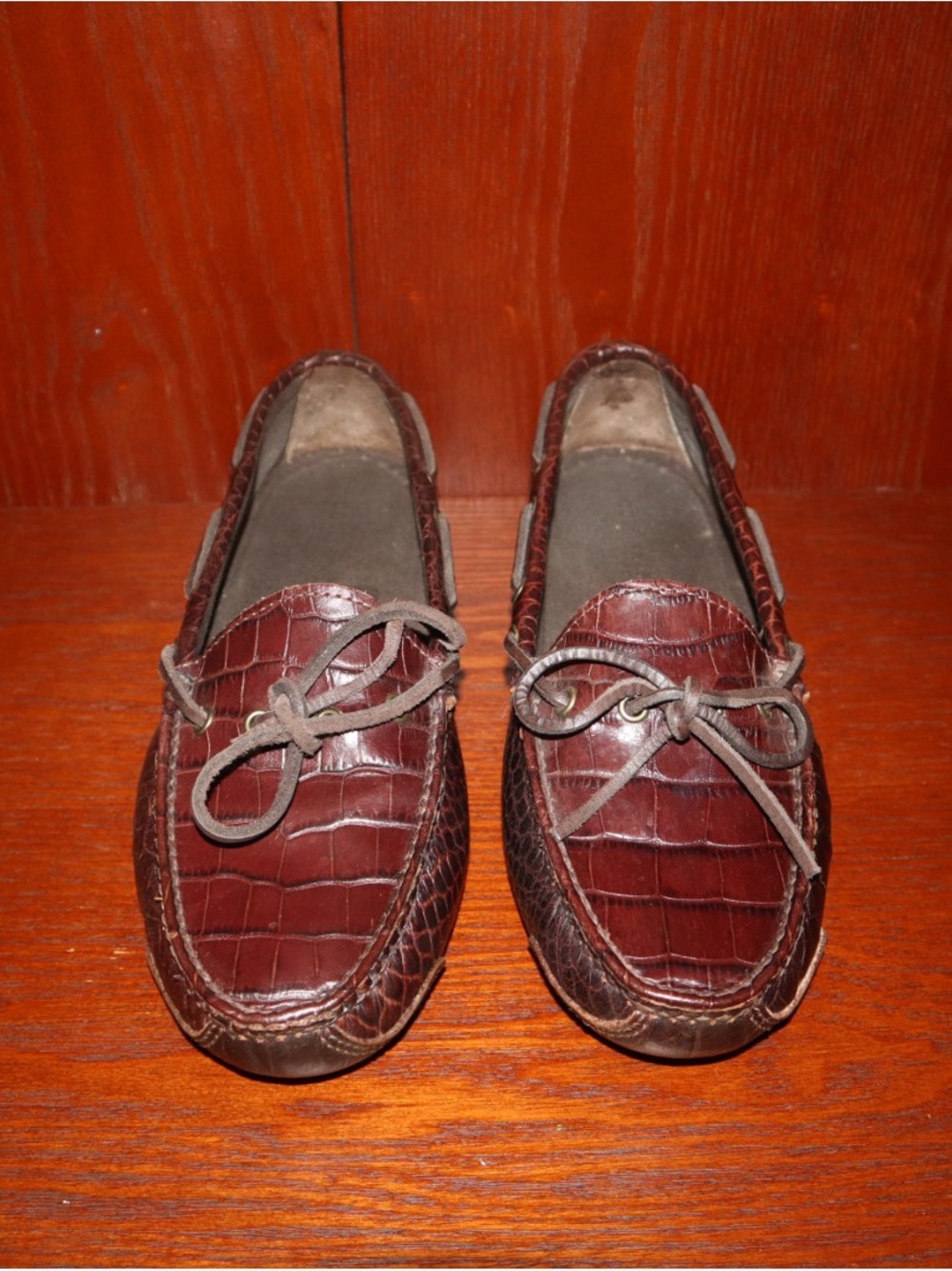 Cole Haan Men's Burgundy Croc-Embossed Leather Loafers